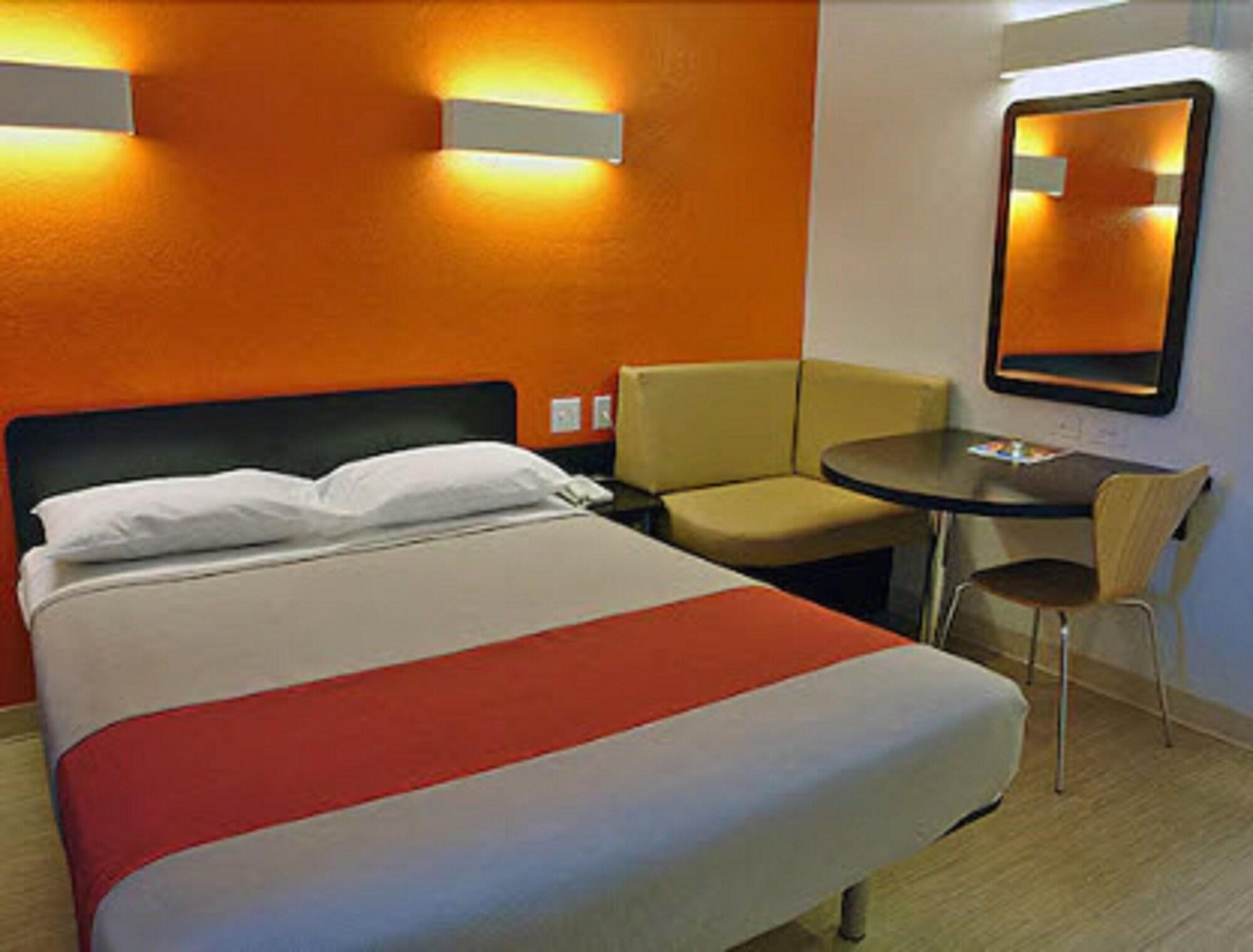 Motel 6-Simi Valley, Ca מראה חיצוני תמונה