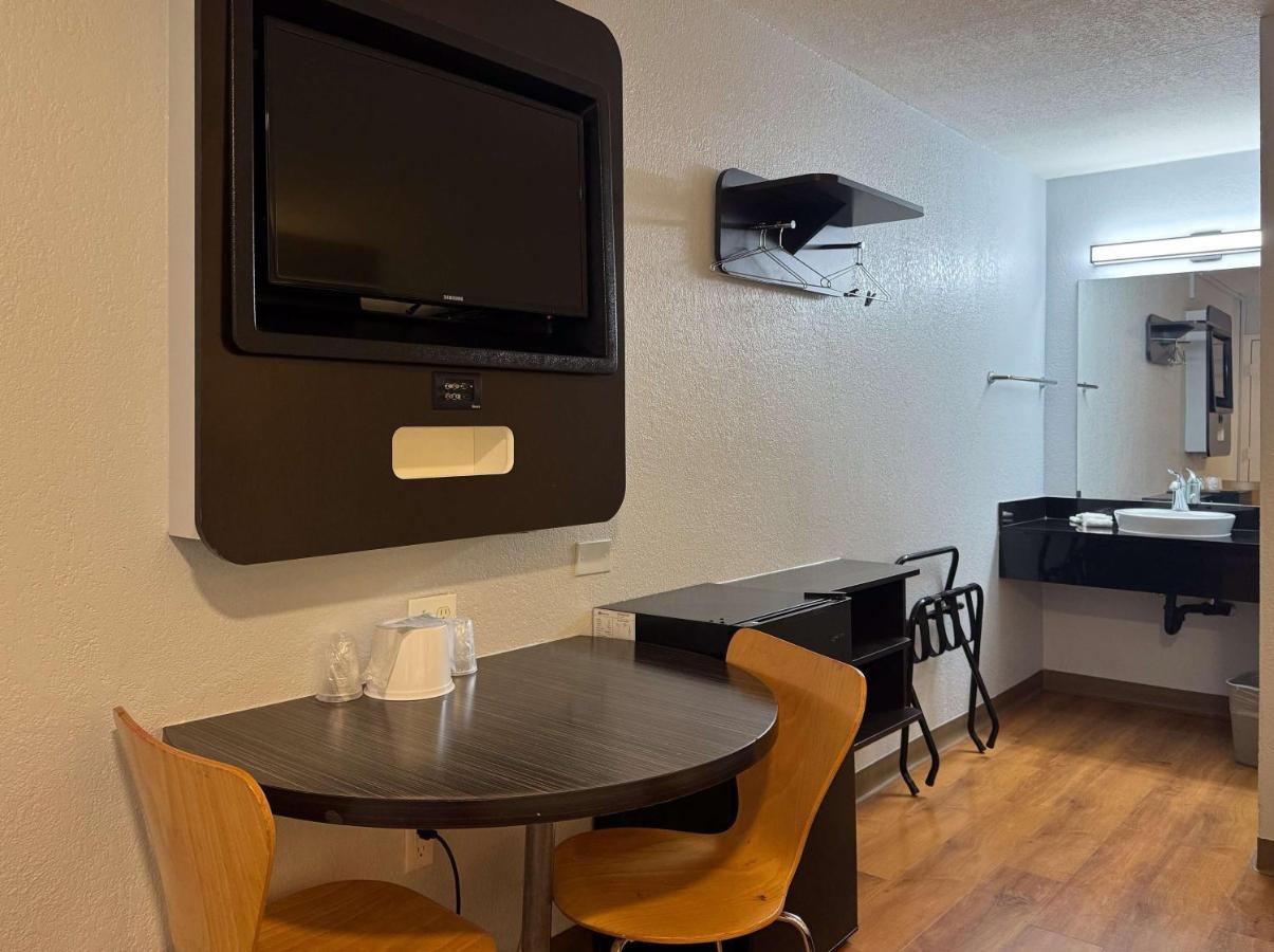 Motel 6-Simi Valley, Ca מראה חיצוני תמונה