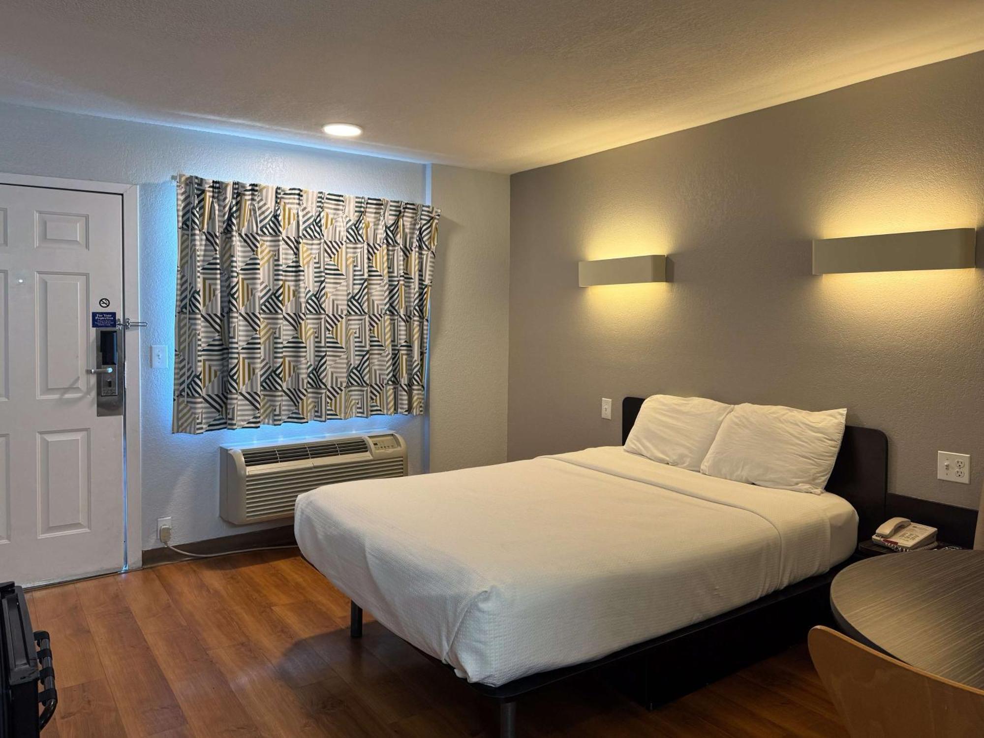 Motel 6-Simi Valley, Ca מראה חיצוני תמונה